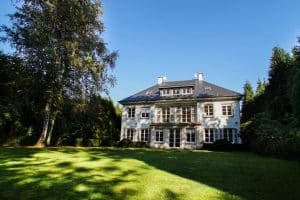 Frais et règles à considérer lors d'un héritage immobilier en Belgique